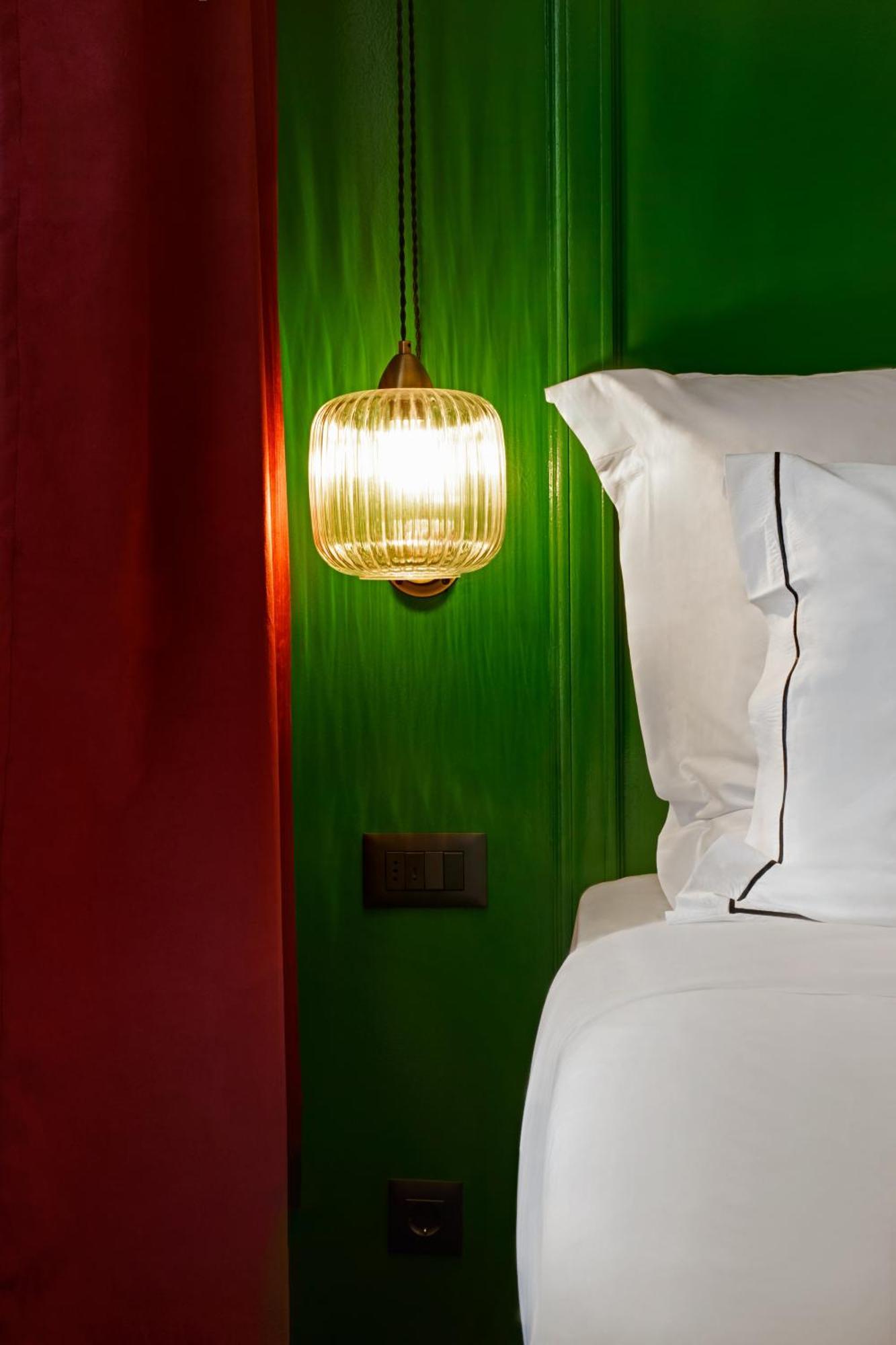 Soho Athinas 60 Hotel Athena Bagian luar foto