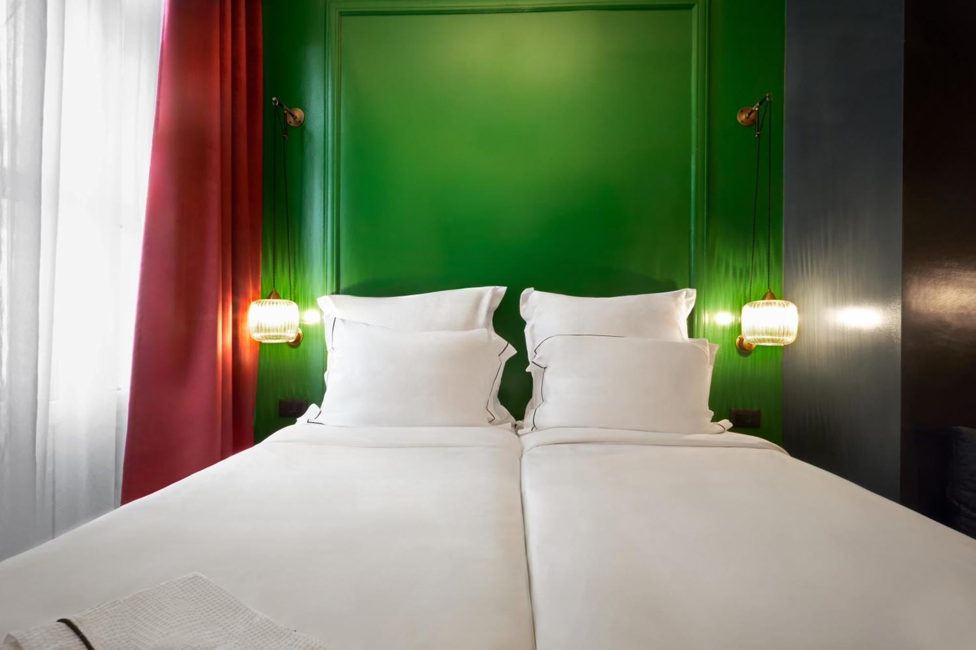 Soho Athinas 60 Hotel Athena Bagian luar foto