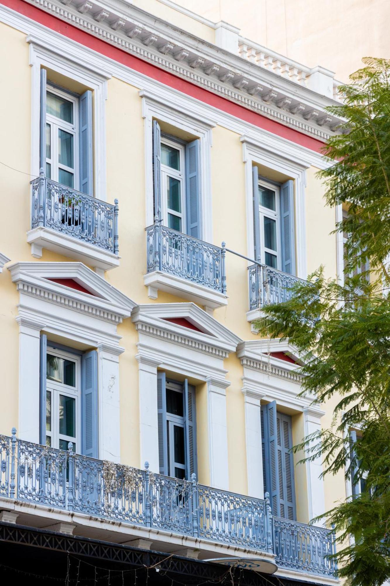 Soho Athinas 60 Hotel Athena Bagian luar foto